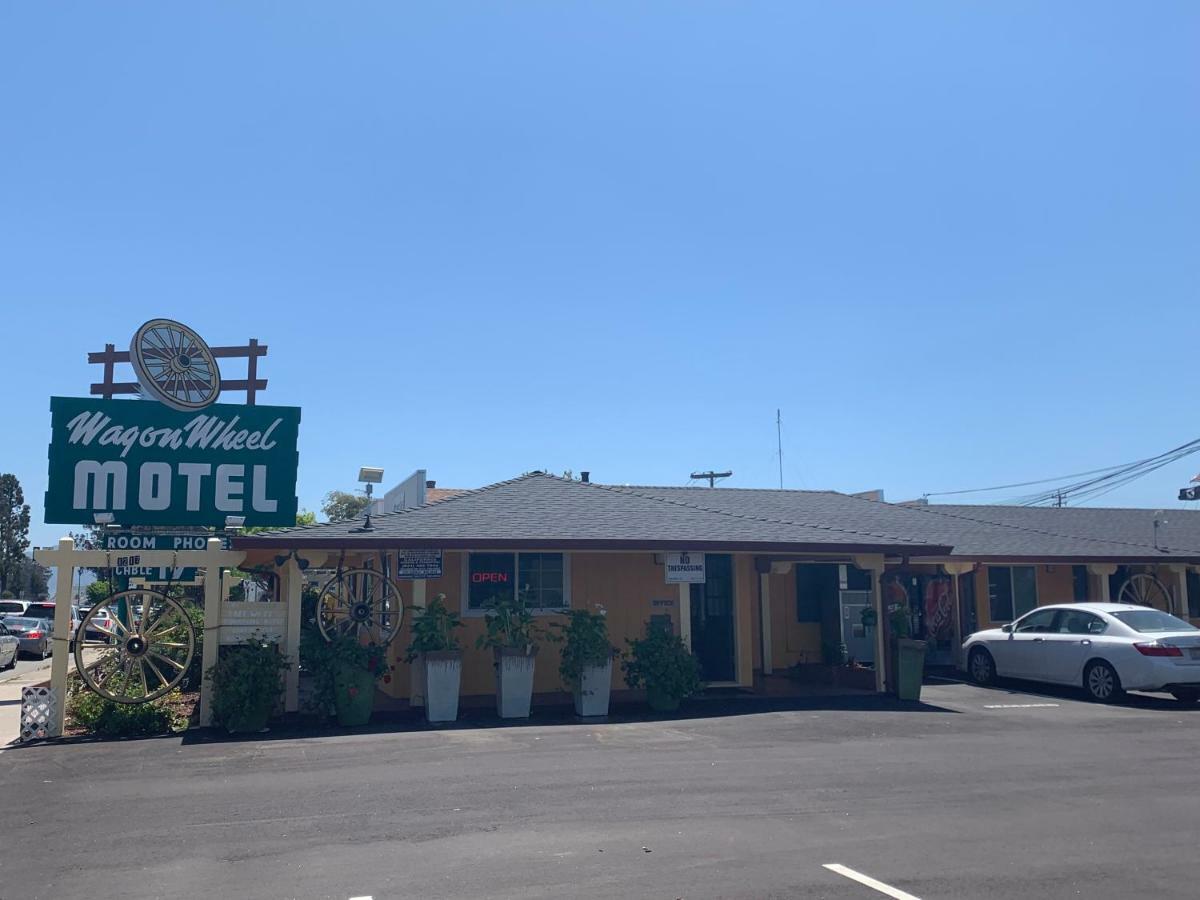 Wagon Wheel Motel Salinas Bagian luar foto